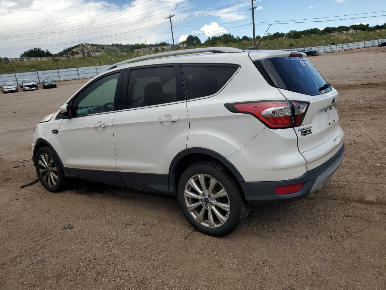 FORD ESCAPE TITANIUM