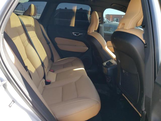 2020 VOLVO XC60 T5 MO YV4102RK7L1583182