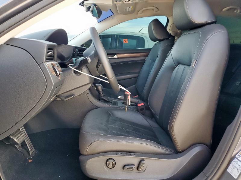 2022 VOLKSWAGEN PASSAT LIM 1VWBA7A36NC010283