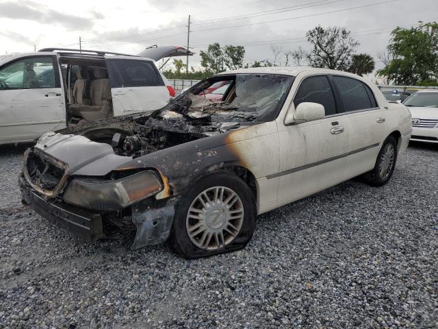 LINCOLN TOWN CAR S