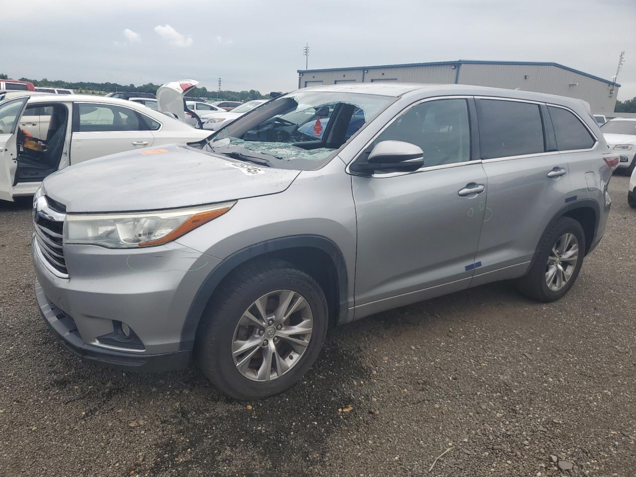 TOYOTA HIGHLANDER LE