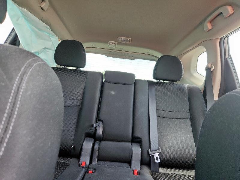 2018 NISSAN ROGUE S KNMAT2MT8JP542628