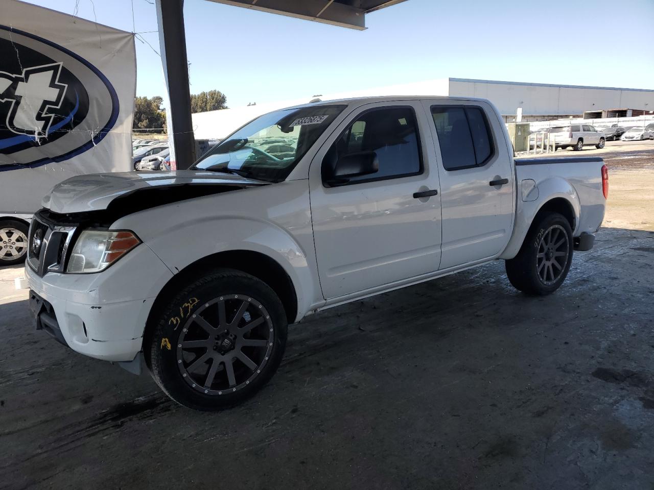 NISSAN FRONTIER S