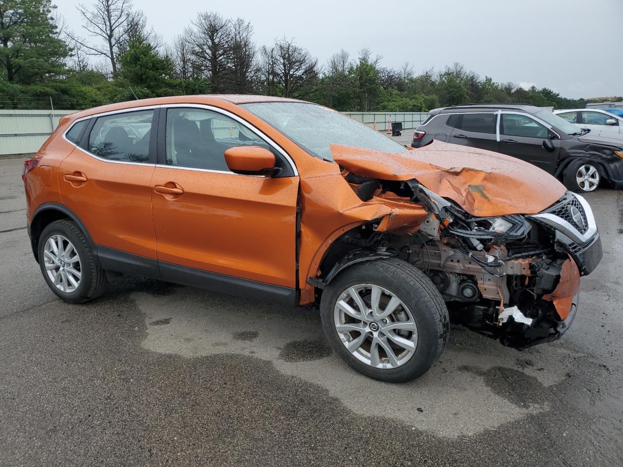 NISSAN ROGUE SPORT S