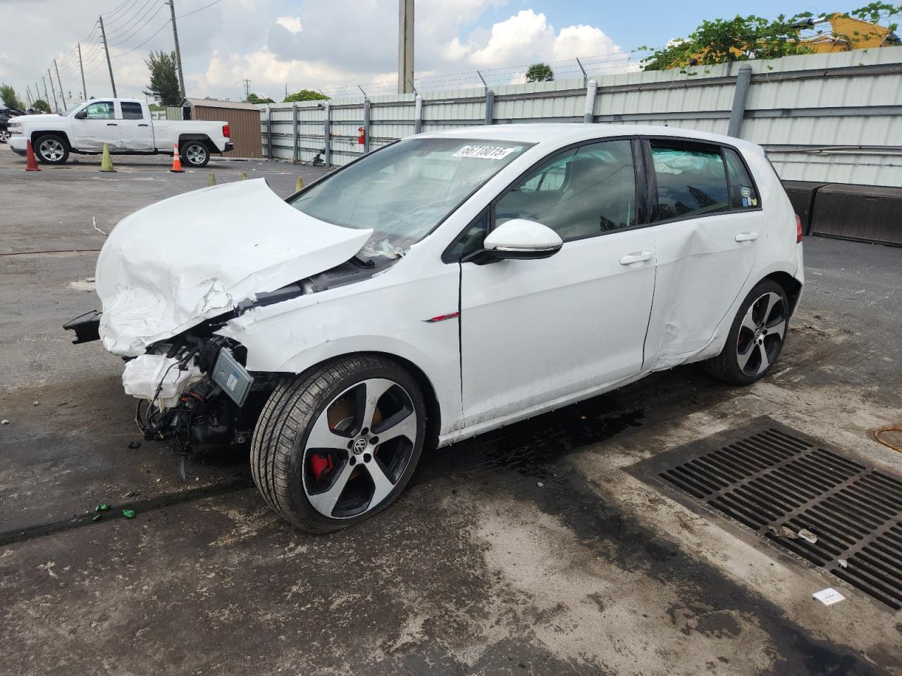 VOLKSWAGEN GOLF GTI S/SE