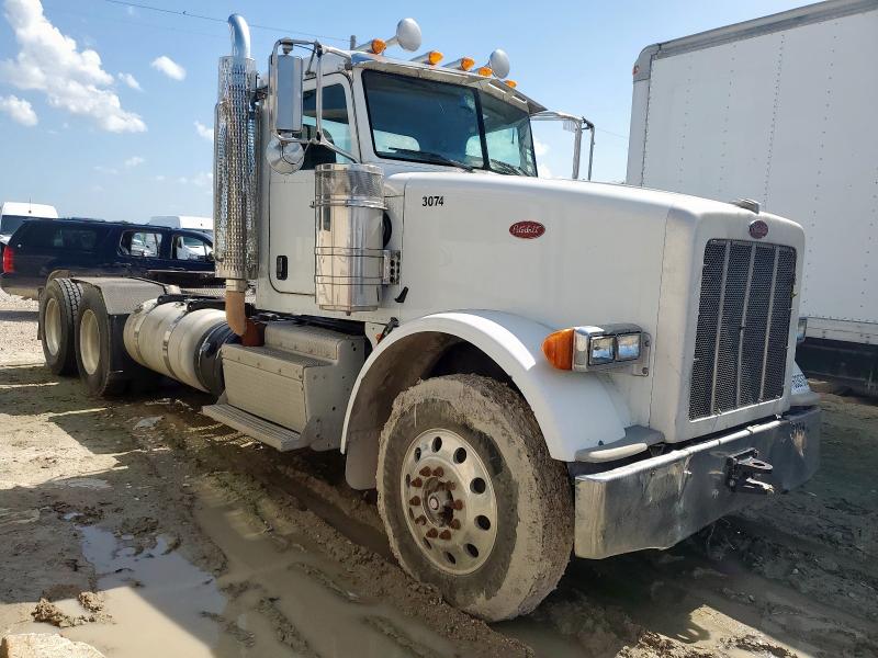 PETERBILT TRACTOR 367 2012 white tractor diesel 1XPTD40X2CD151536 photo #1
