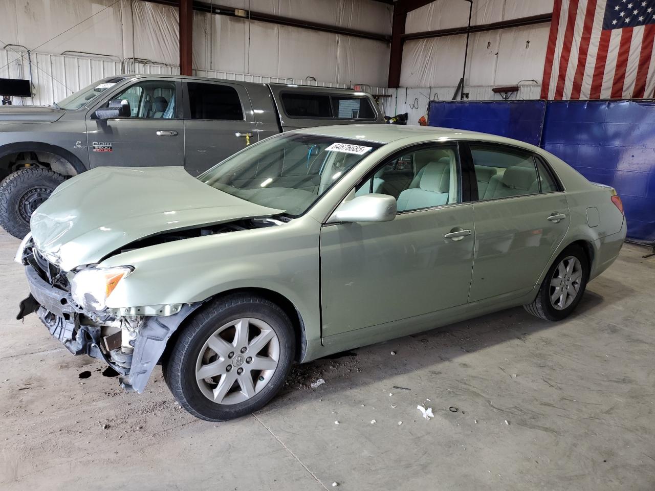 Lot #3214351234 2009 TOYOTA AVALON XL