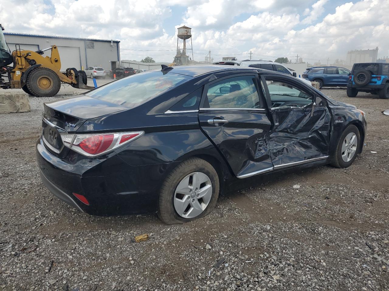 HYUNDAI SONATA HYBRID