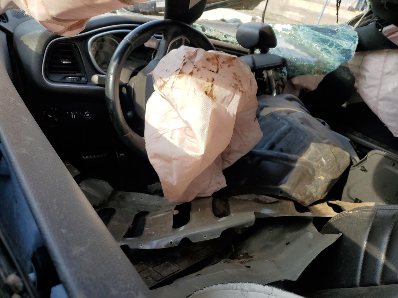 DODGE CHALLENGER SRT 392