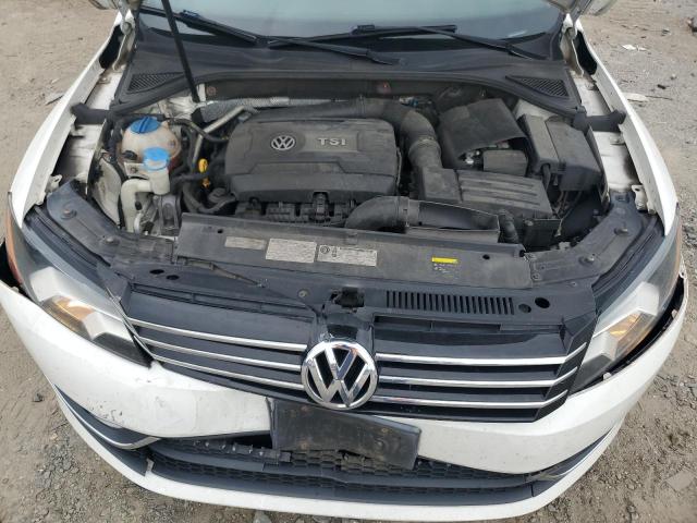 2015 VOLKSWAGEN PASSAT S - 1VWAT7A39FC116508