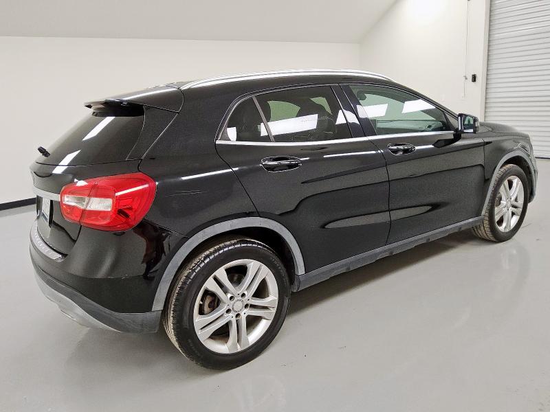 2017 MERCEDES-BENZ GLA 250 WDCTG4EB6HJ284826