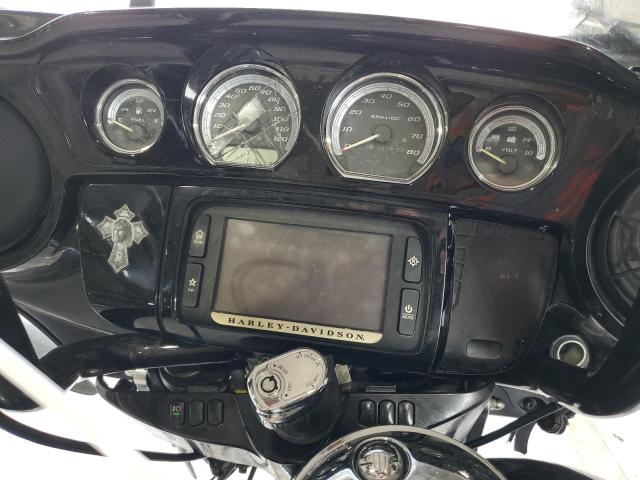 2017 HARLEY-DAVIDSON FLHTK ULTR 1HD1KED18HB696961