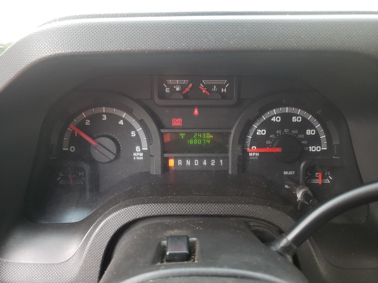 FORD ECONOLINE E450 SUPER DUTY CUTAWAY VAN