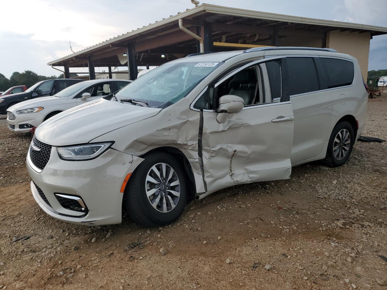 CHRYSLER PACIFICA TOURING L