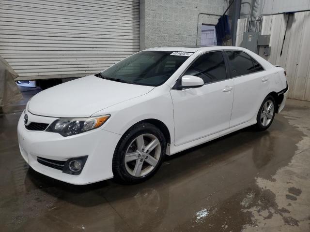 TOYOTA CAMRY BASE