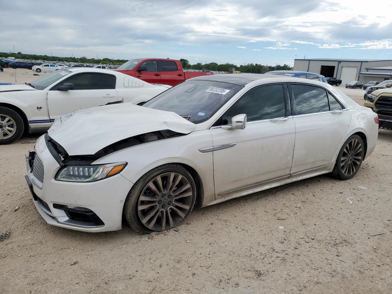 LINCOLN CONTINENTAL RESERVE