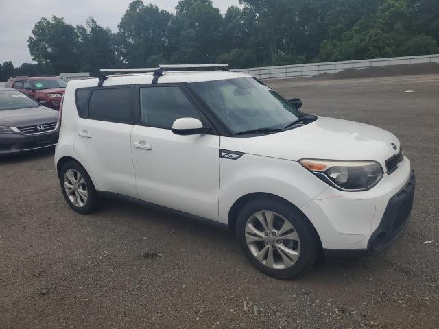 2015 KIA SOUL + KNDJP3A55F7115673