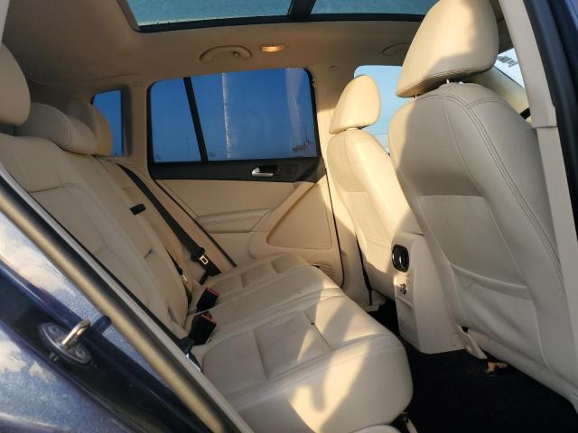 2016 VOLKSWAGEN TIGUAN S WVGAV7AX4GW582195