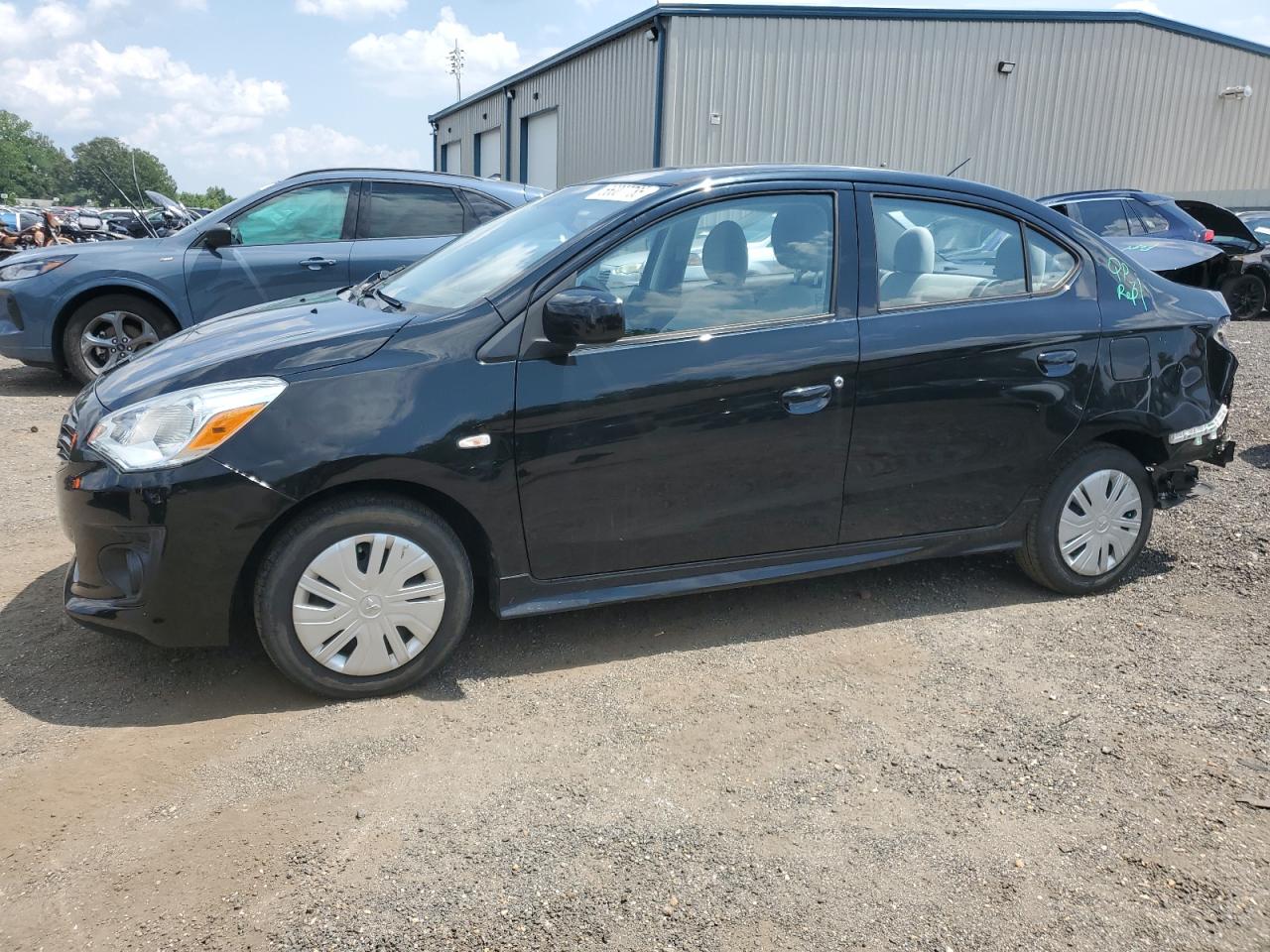 MITSUBISHI MIRAGE G4 ES