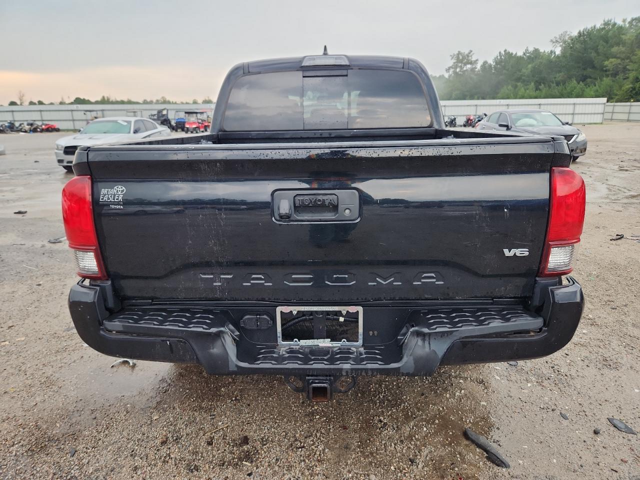 TOYOTA TACOMA DOUBLE CAB