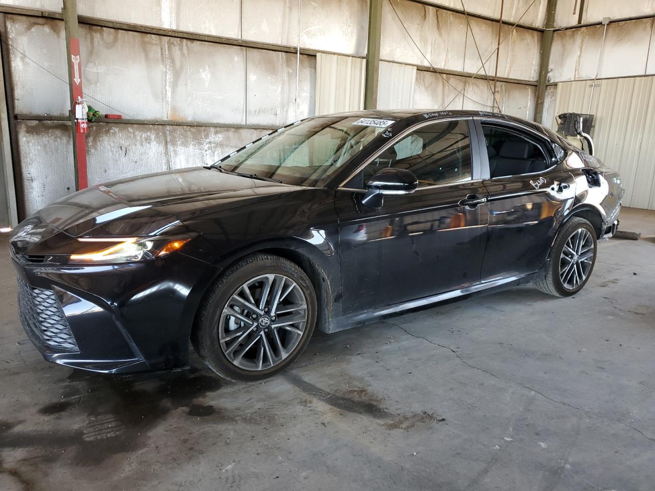 TOYOTA CAMRY XSE