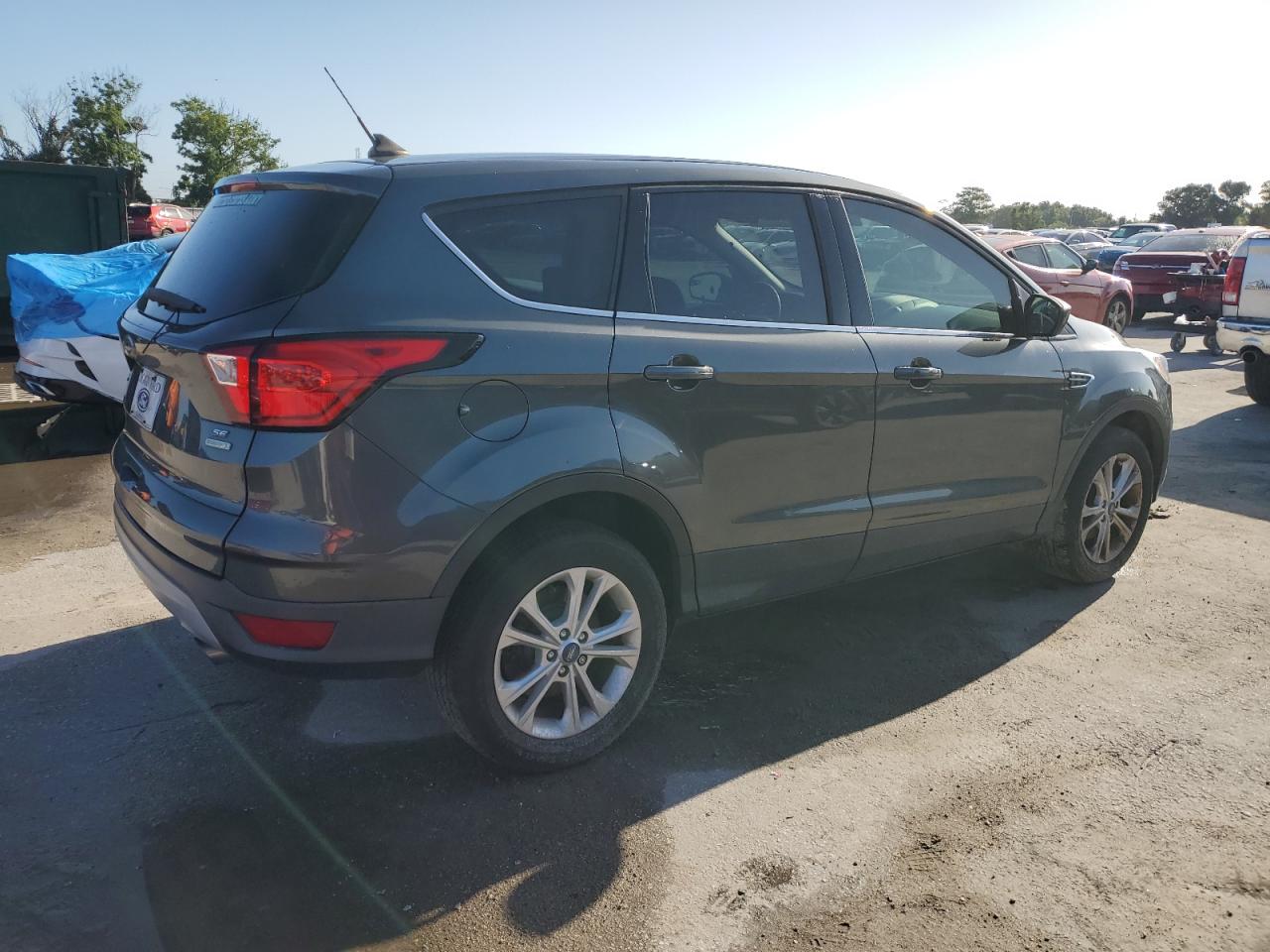 Ford Escape se 2019