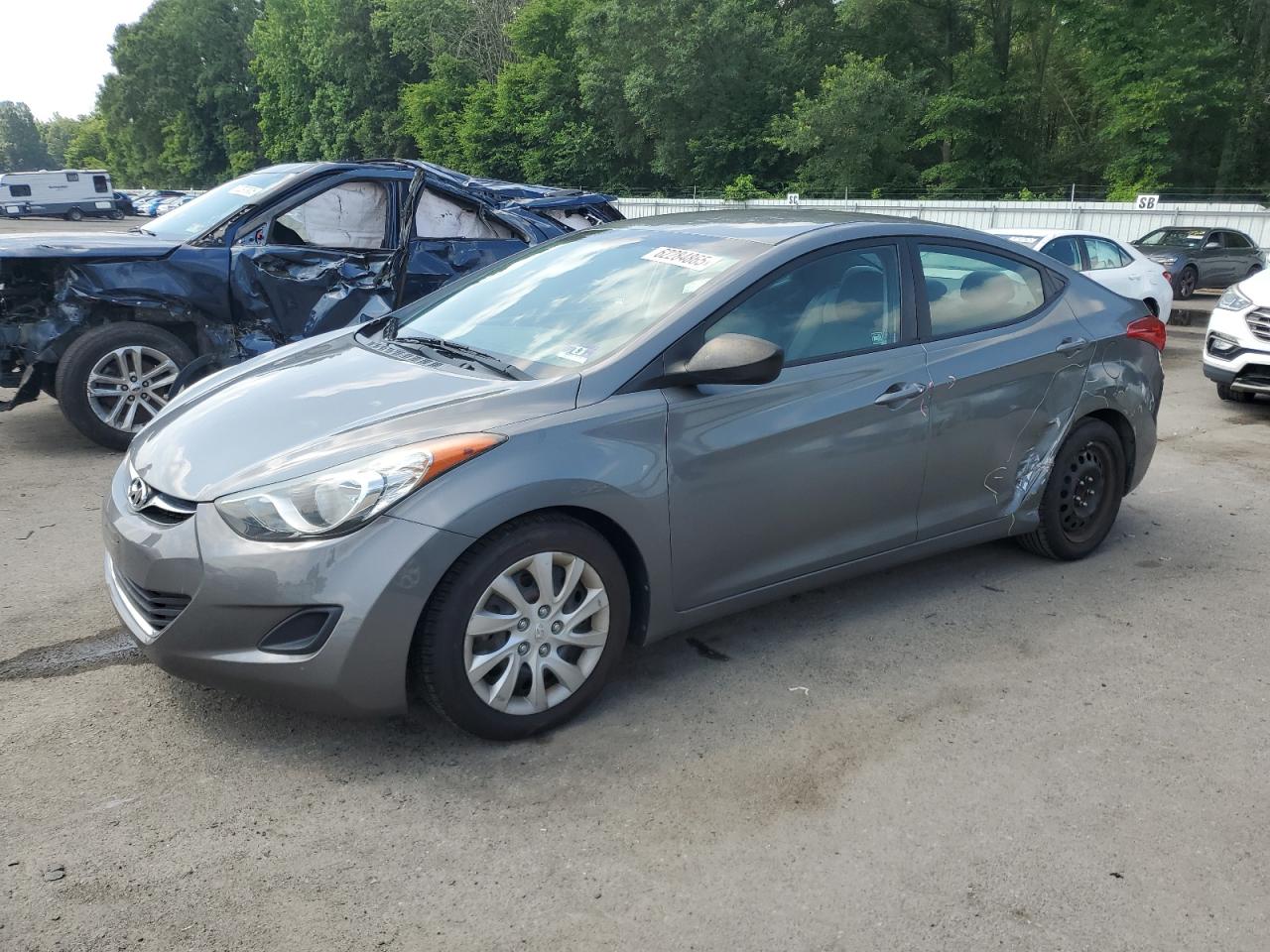 HYUNDAI ELANTRA GLS