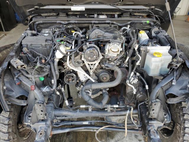 2018 JEEP WRANGLER U 1C4BJWEGXJL840382