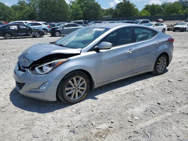 HYUNDAI ELANTRA SE
