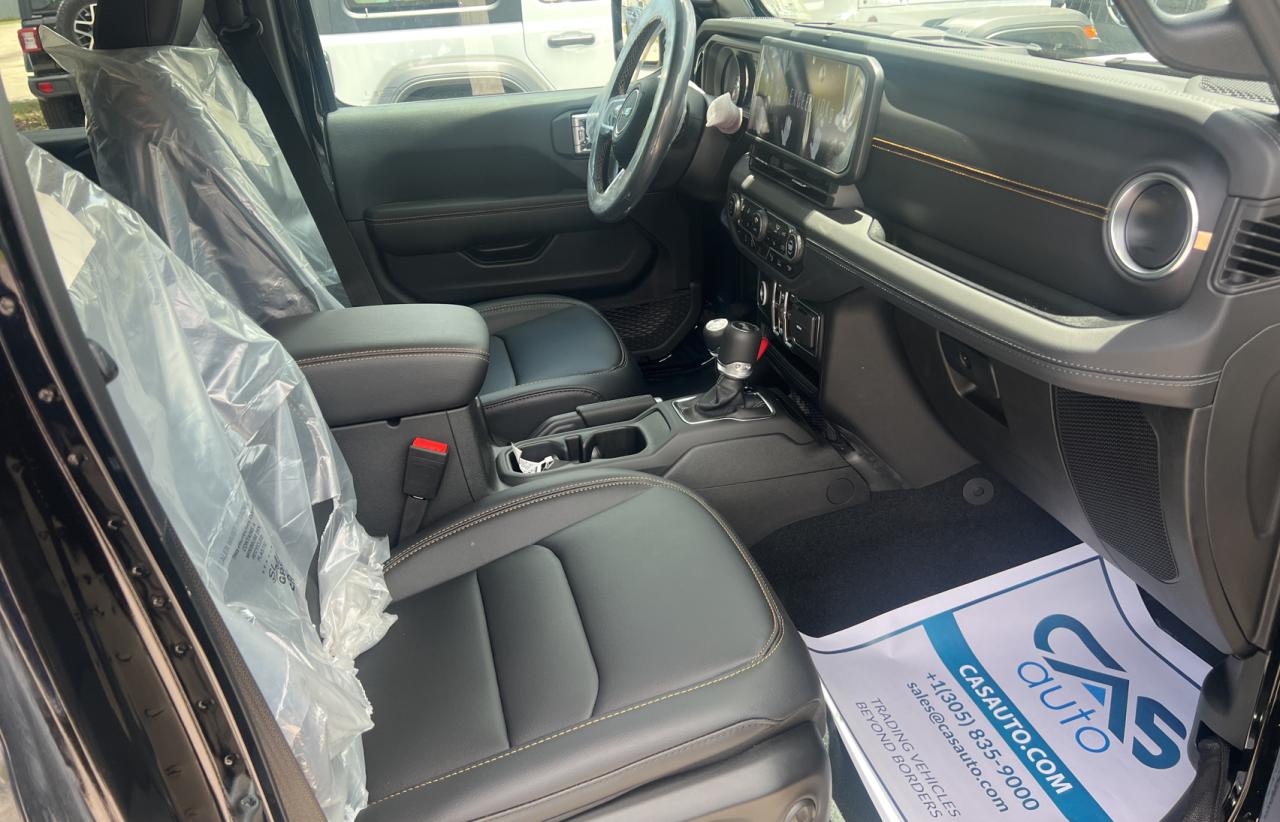 JEEP WRANGLER SAHARA