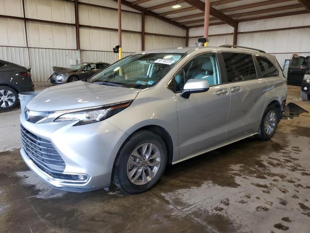 2022 TOYOTA SIENNA XLE - 5TDJSKFC4NS048133