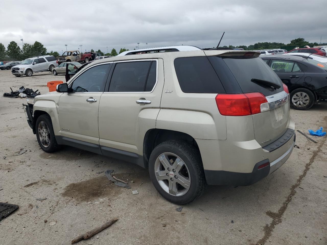GMC TERRAIN SLT