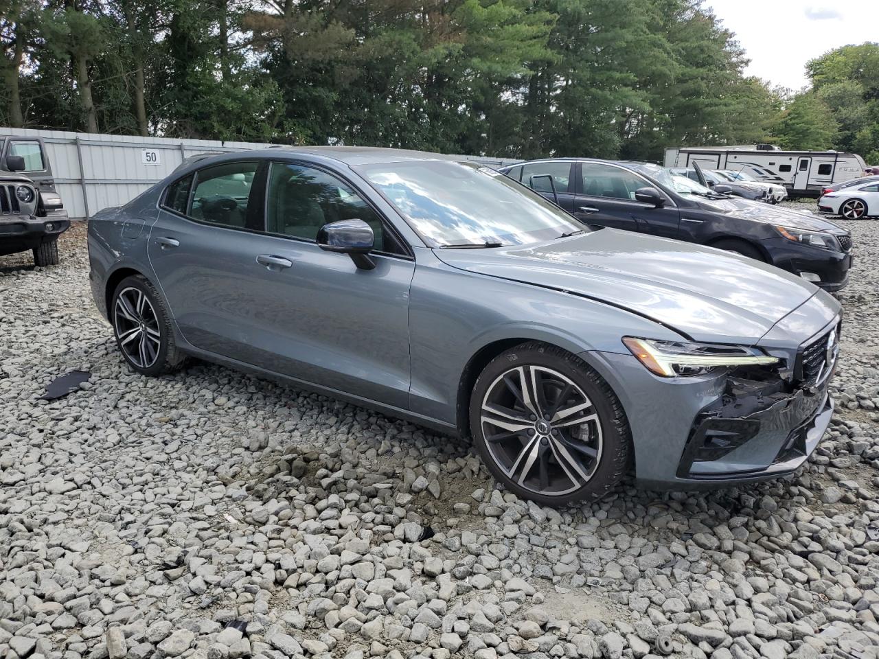 VOLVO S60 T5 R-DESIGN