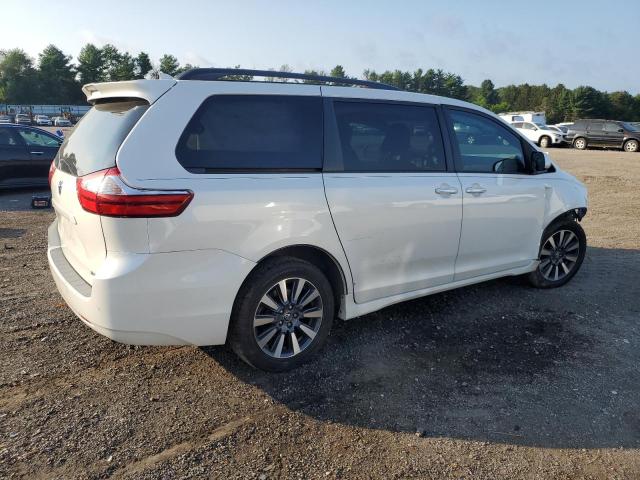 2019 TOYOTA SIENNA XLE 5TDDZ3DC8KS220399