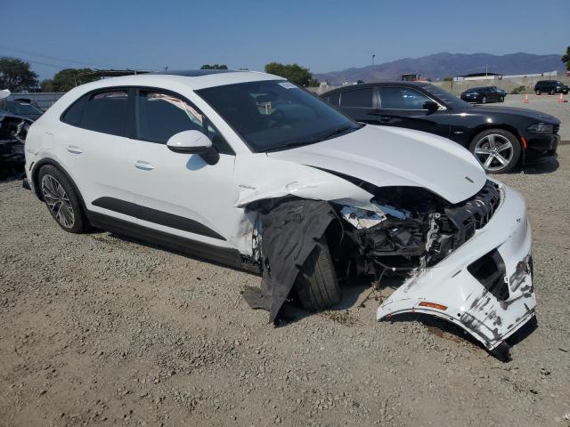 2024 PORSCHE MACAN 4 WP1AA2XA4RL001168
