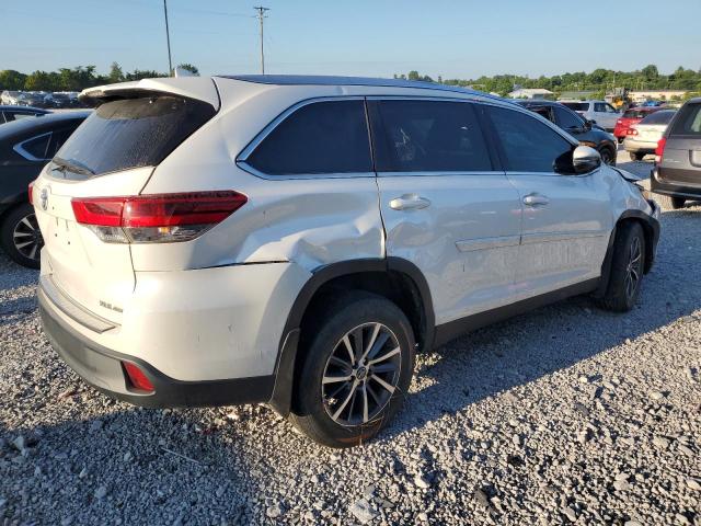 2019 TOYOTA HIGHLANDER SE 5TDJZRFH4KS735222