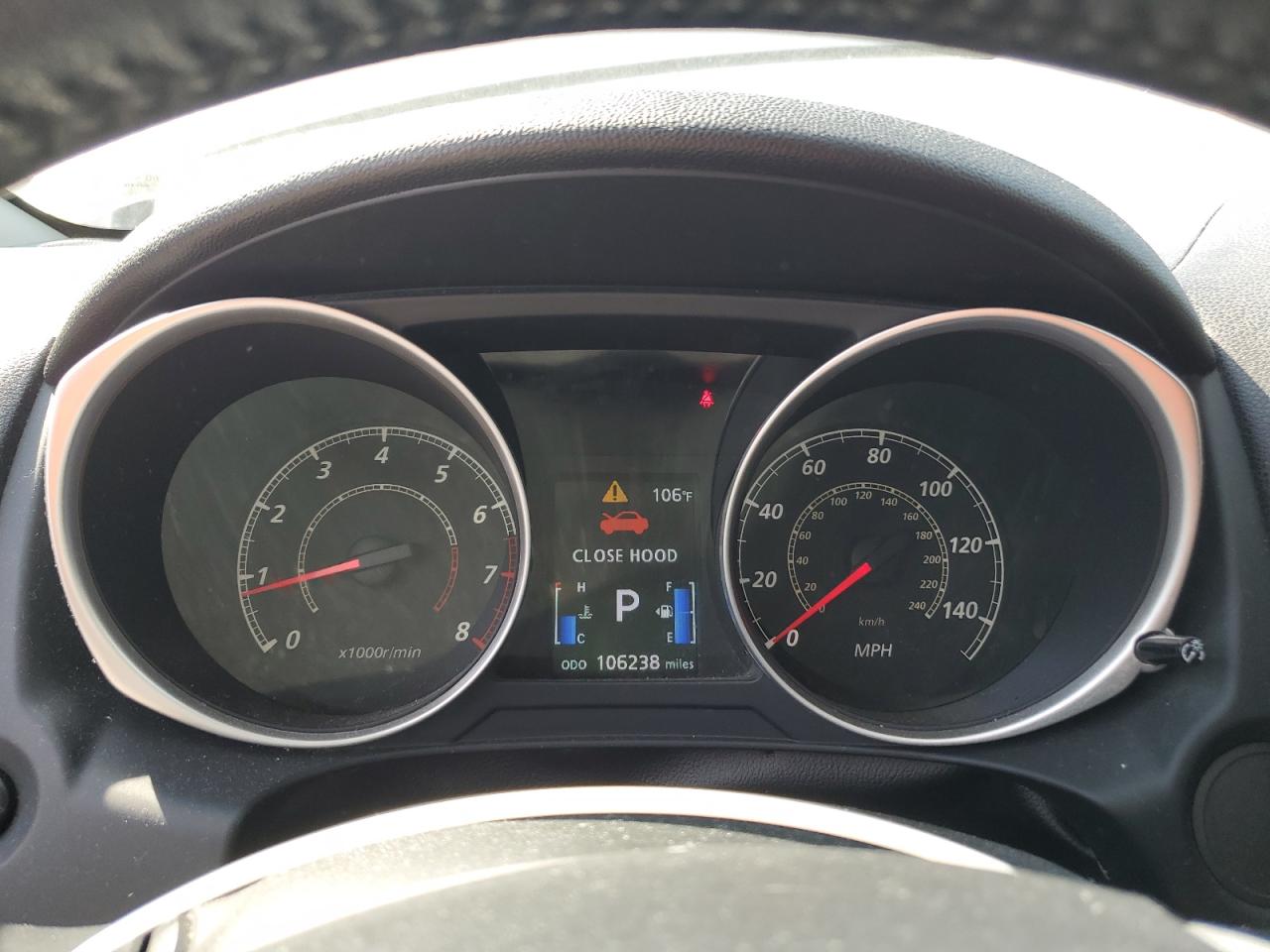 MITSUBISHI OUTLANDER ES