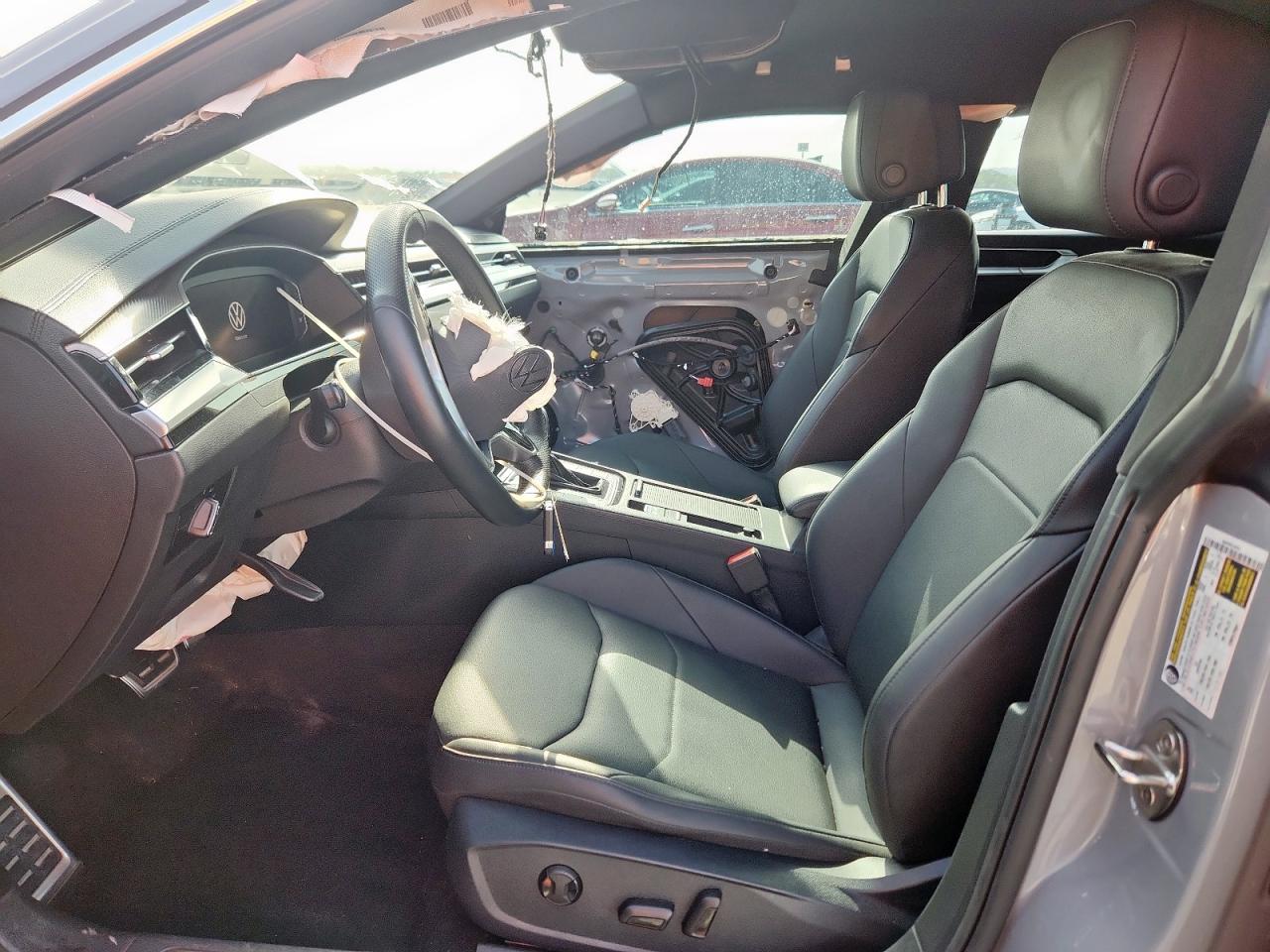 VOLKSWAGEN ARTEON SE R-LINE