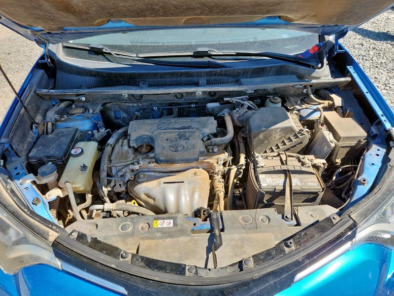 2018 TOYOTA RAV4 LE - JTMZFREV5JJ744896