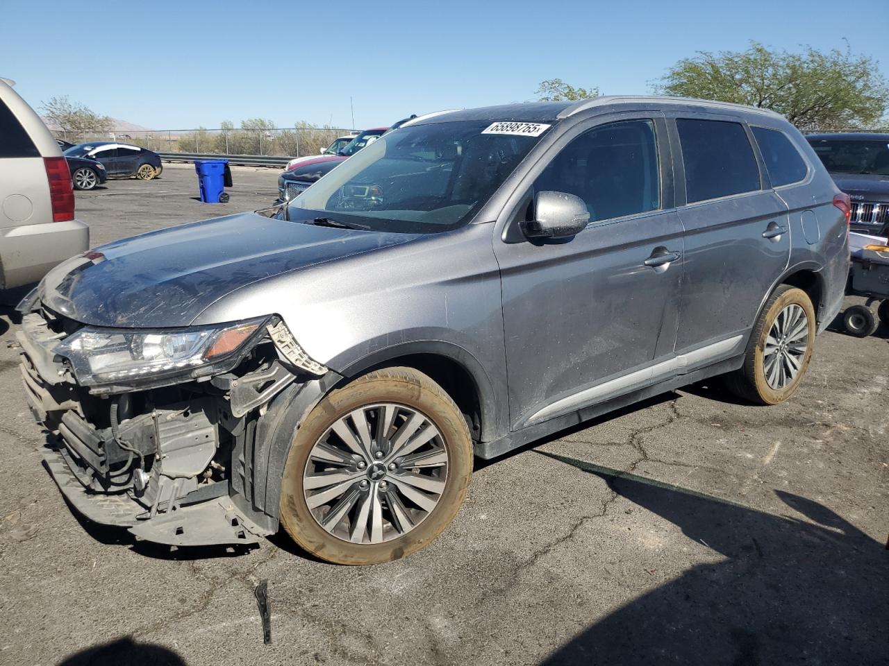 MITSUBISHI OUTLANDER SE