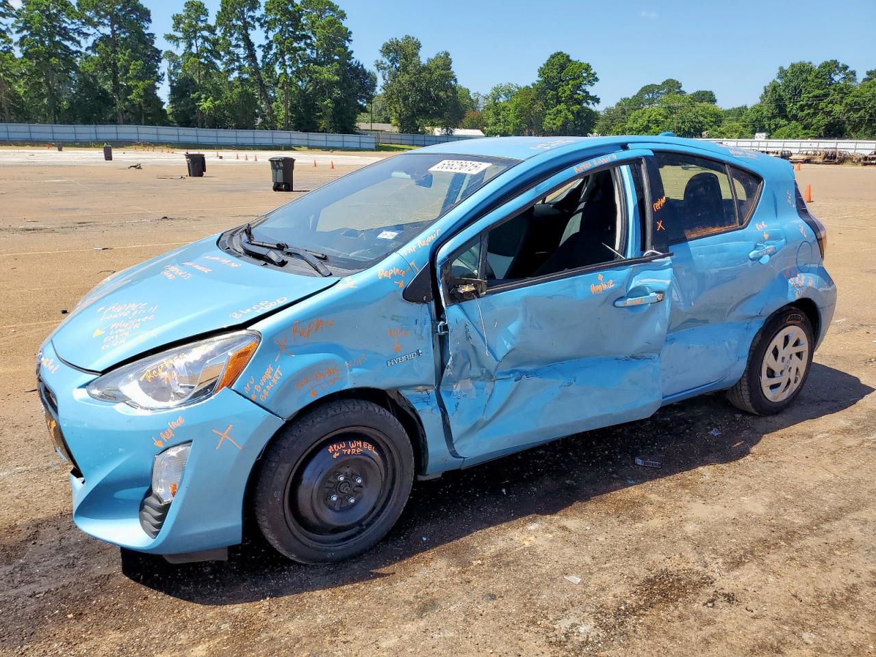 TOYOTA PRIUS C