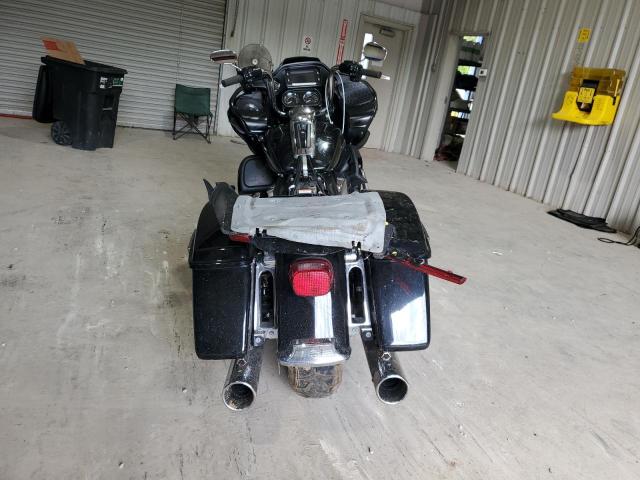 2017 HARLEY-DAVIDSON FLTRU 1HD1KGD12HB646309