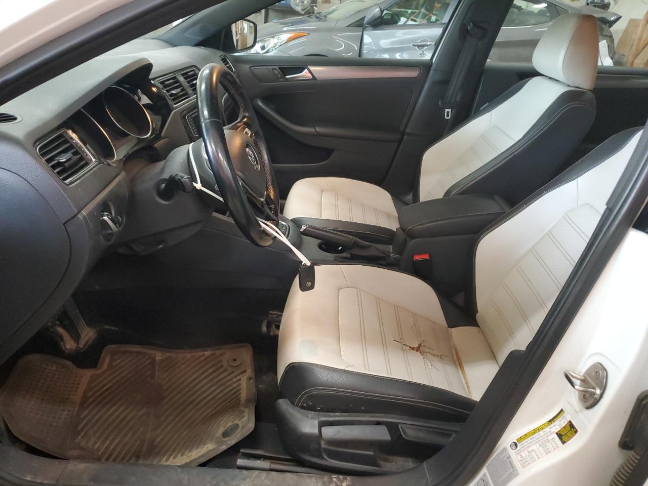 Lot #3304561436 2016 VOLKSWAGEN JETTA SPOR