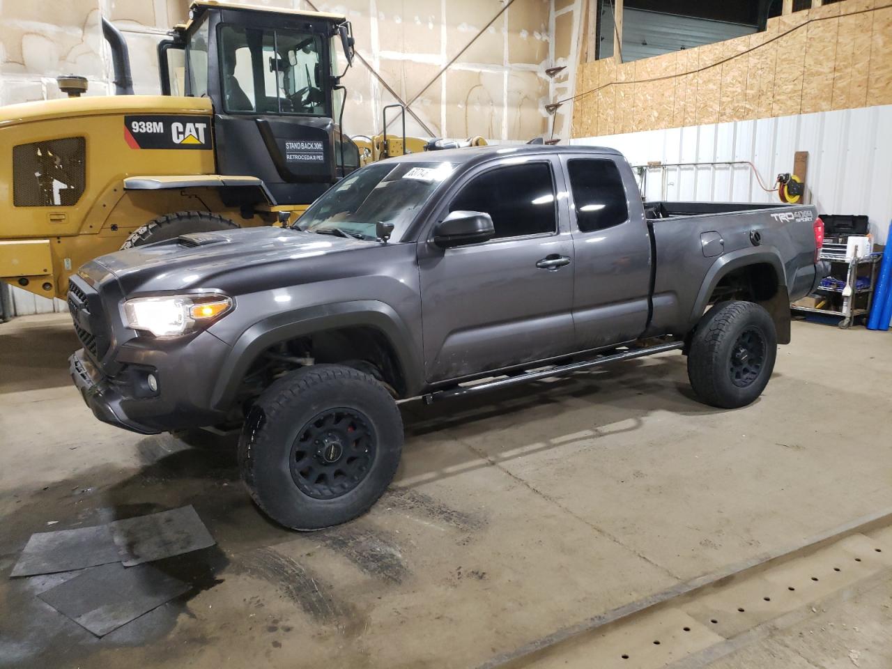 TOYOTA TACOMA ACCESS CAB