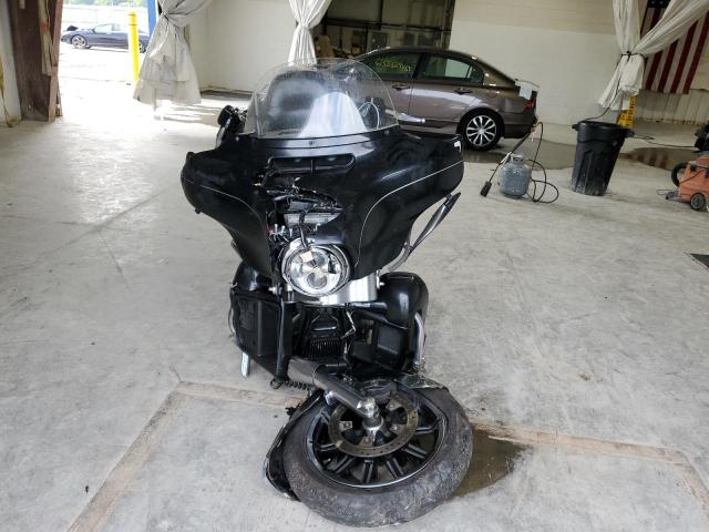 2017 HARLEY-DAVIDSON FLHTK ULTR 1HD1KED18HB696961