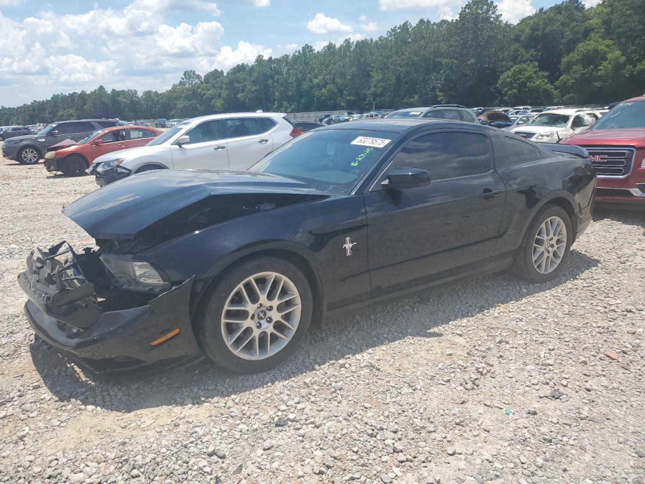 FORD MUSTANG