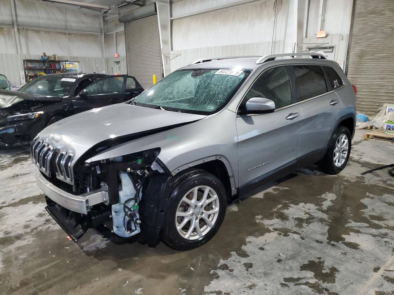 JEEP GRAND CHEROKEE LATITUDE