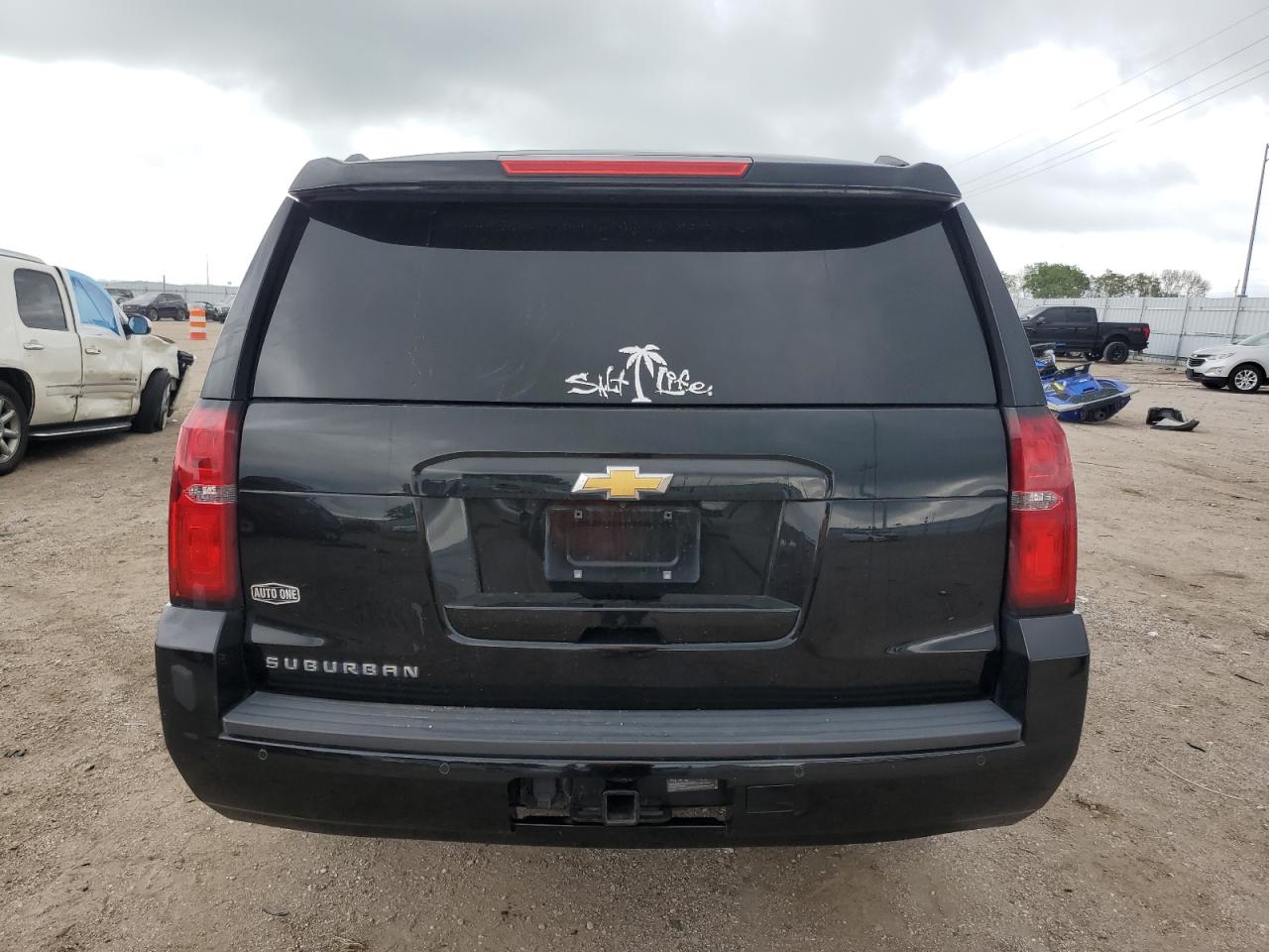 CHEVROLET SUBURBAN K1500 LT