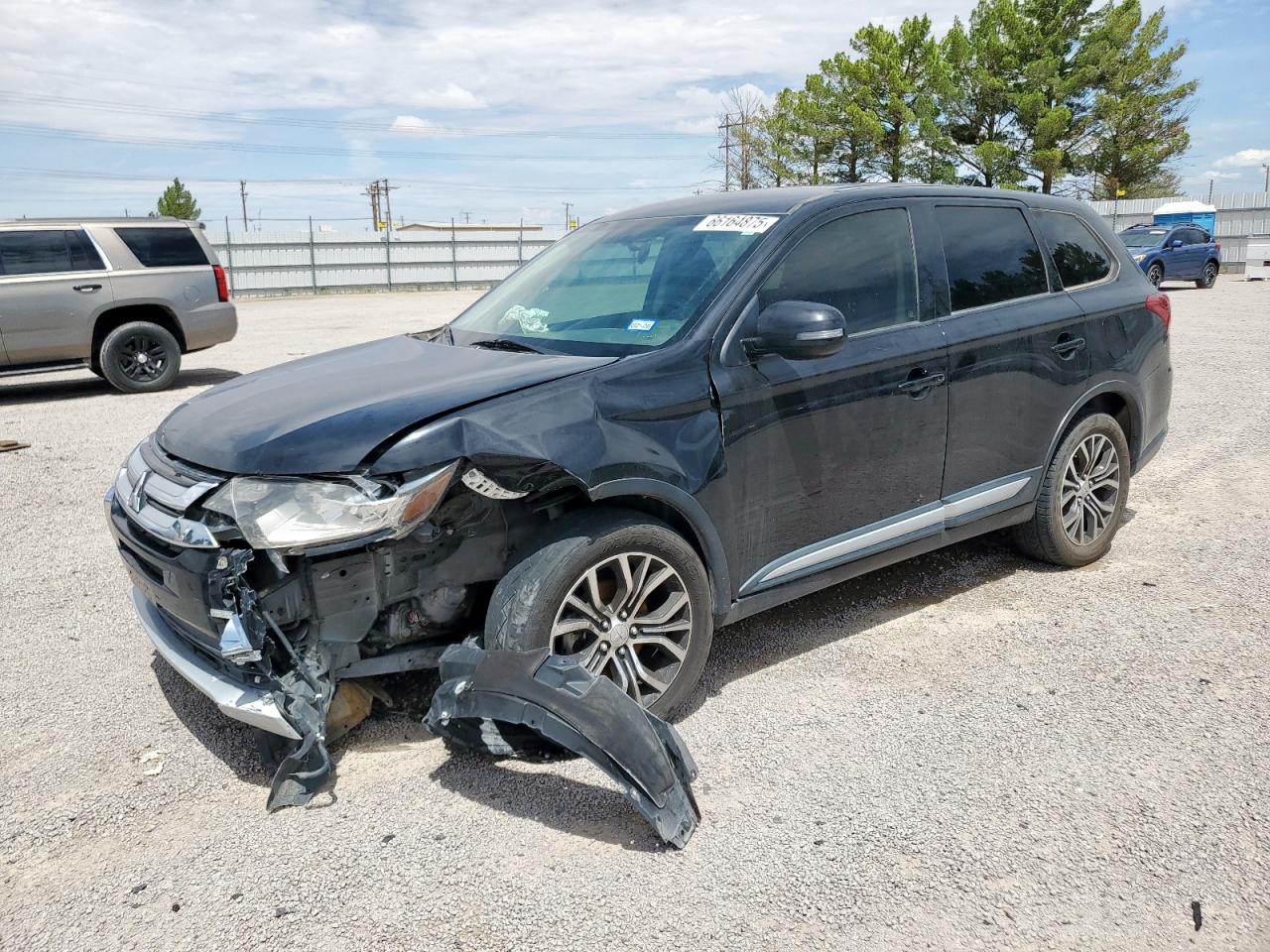 MITSUBISHI OUTLANDER SE