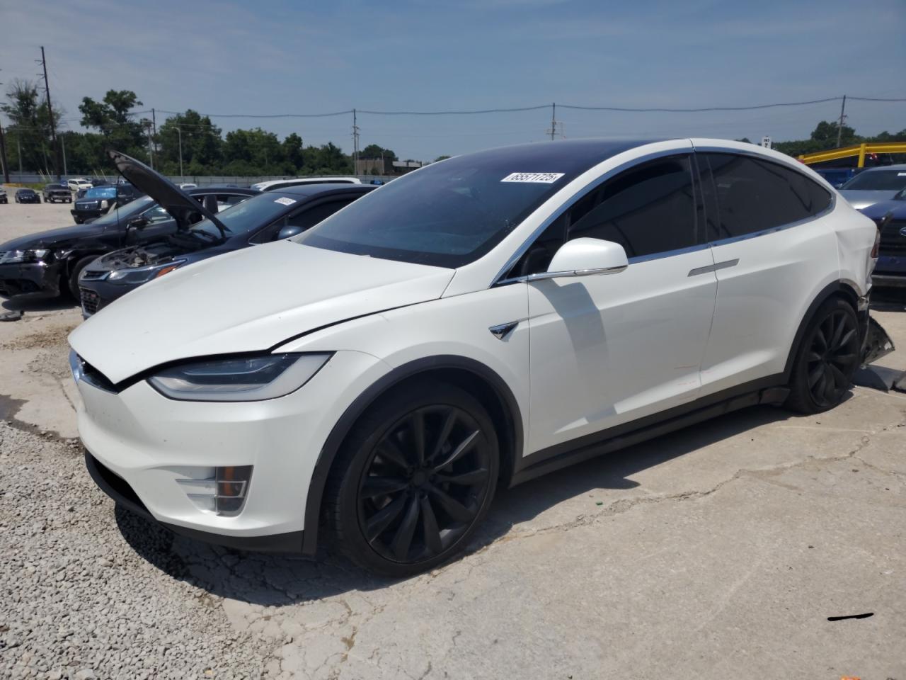 TESLA MODEL X